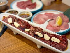 -炼火烤肉店