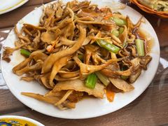 -何适山庄 ·可团建(水长城P2停车场店)