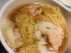 -新大咀港式茶餐厅(宝山万达店)