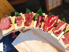 -虎焱炭火烧肉