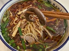 -镇南锅盖面馆(解放路店)