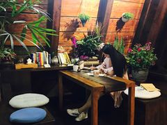 -良友书坊(安徽路店)