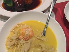 -滩外滩·本帮江浙菜(新天地店)