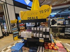 -戴高乐机场免税店(BuY PARIS DUTY FREE)