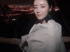 -鬼笑石后山停车场