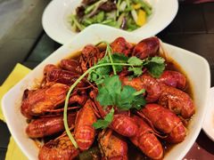 -喷泉广场餐厅·宵夜·海鲜烧烤大排档(长隆企鹅酒店)