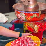  我大咸阳竟然也有正宗老北京铜锅涮肉了！