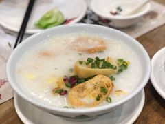 荔湾艇仔粥-赏点粤式点心(广州塔店)