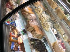 -玛尔哈巴·塔塔尔糕点(华侨小区店)