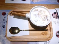 鲜奶雪耳炖木瓜-炖物24章·顺时轻养茶(杭州保利时光里店)