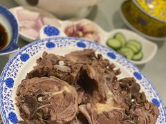 手抓羊脖-宁夏国强手抓羊肉·清真菜(未央路凤三店)