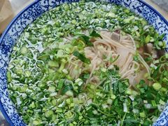 -陇上全荟兰州传统牛肉面(延吉路店)