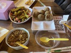 豆腐圆子-王万妈卤猪脚(青岩交通路)