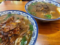 -何太太馄饨面铺(大浒东苑店)