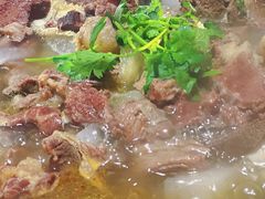 -大众跷脚牛肉馆·非遗传承单位(峨眉山店)