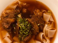 -天下三绝 牛肉面/红酒