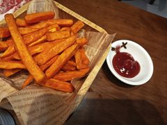 炸红薯-8PINTS八品脱·日料·烧鸟·精酿小酒馆(莘庄店)