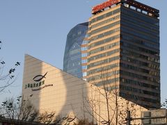 -陆家嘴空中步行连廊