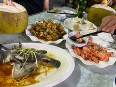 -范饭椰林川湘味海鲜·椰子鸡(三亚湾椰梦长廊店)