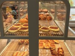 -好利来(曲江龙湖店)