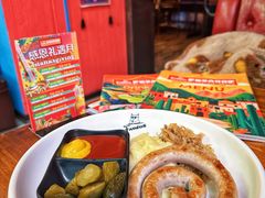 -Famous肥猫墨西哥音乐餐吧(五棵松华熙LIVE店)