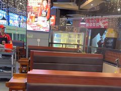 -罗二娘·鲜切牛自助火锅(罗湖东门步行街店)