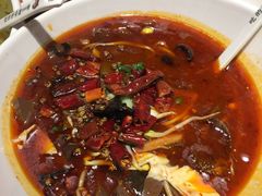 -渝是乎酸菜鱼(龙旗购物中心店)