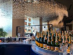 -AZUR聚(香格里拉饭店)