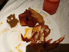 -领鲜活海鲜榴莲自助火锅(东门店)