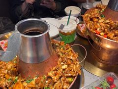 -老佛爷铜炉蛙锅(东门老街店)