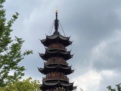 -龙华寺