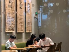 -星巴克臻选(深圳嘉里建设广场店)