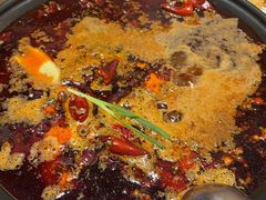 -旧街市鲜货老火锅(大光路店)