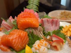-花和海鲜自助(梅江店)