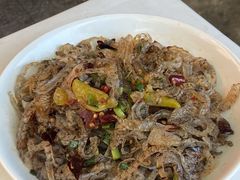 -丹水桥地锅鱼·翘嘴鲌·地方特色全鱼宴(丹江口大坝店)
