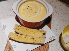 -秀玉coffee&kitchen(黄石大上海店)