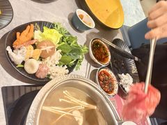 -一绪に寿喜烧(虹悦城店)