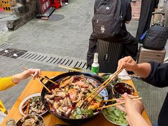 -鸿顺老铁锅美蛙鱼府(解放碑店)