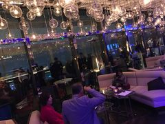 -OZONE 顶楼酒吧(香港丽思卡尔顿酒店)
