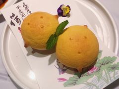 菠萝包-翡翠小城·海鲜豆捞·广式点心(老佛爷店)