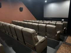-大光明丽星VIP影城(昌里路杜比全景声店)