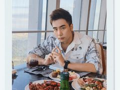 -云端西餐厅(南宁龙光那莲豪华精选酒店)