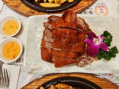 -香港新发烧腊茶餐厅(水围店)