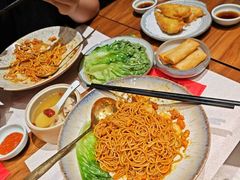 -蟹黄鱼·海派深夜面馆(巨鹿路店)