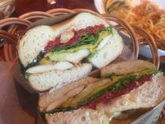 -麦田工坊(月湖店)