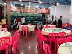 大堂-源海渔村·现捞海鲜(大角湾店)