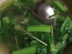 -Cuc Gach Quan Restaurant