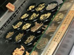 自助取餐区-好人民间小吃(镇江八佰伴店)