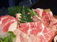 -铭牛烧肉·和牛海鲜自助(高新月牙湖店)
