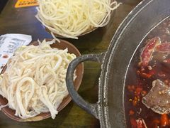-黄潇洒老火锅(九眼桥宏济巷店)